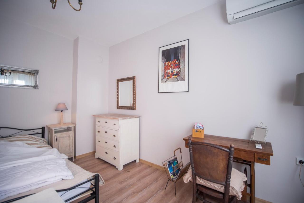 The Bookies Apartments Софія Екстер'єр фото